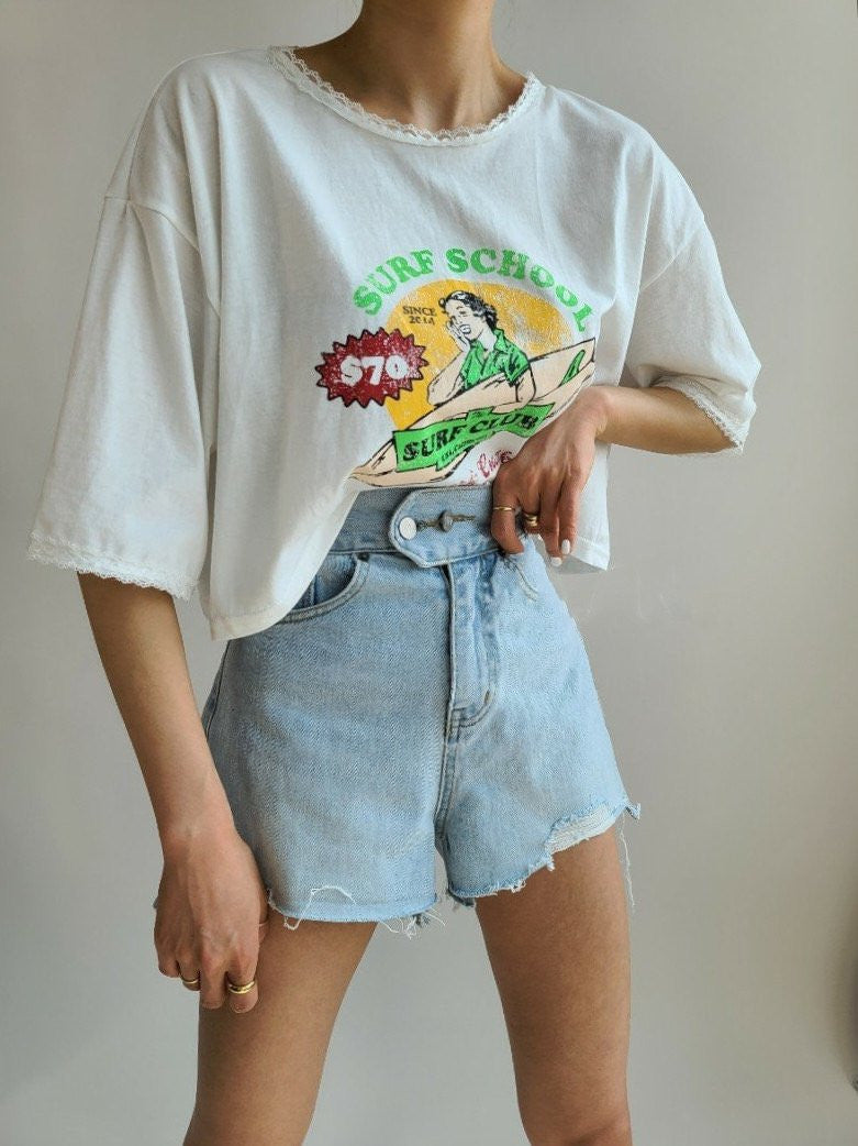 Two Buttons Denim Shorts