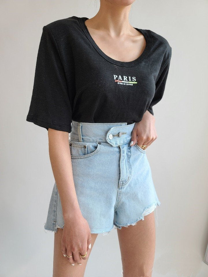 Two Buttons Denim Shorts